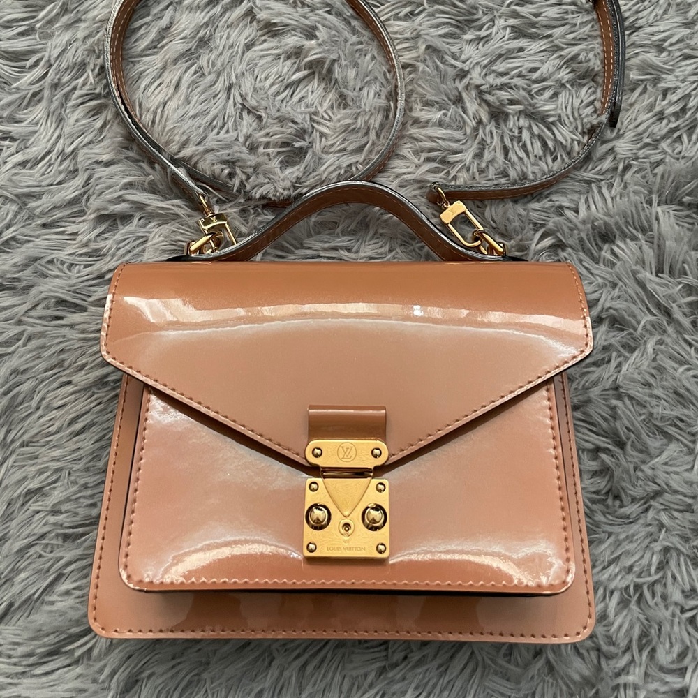 Louis Vuitton Crossbody Bag